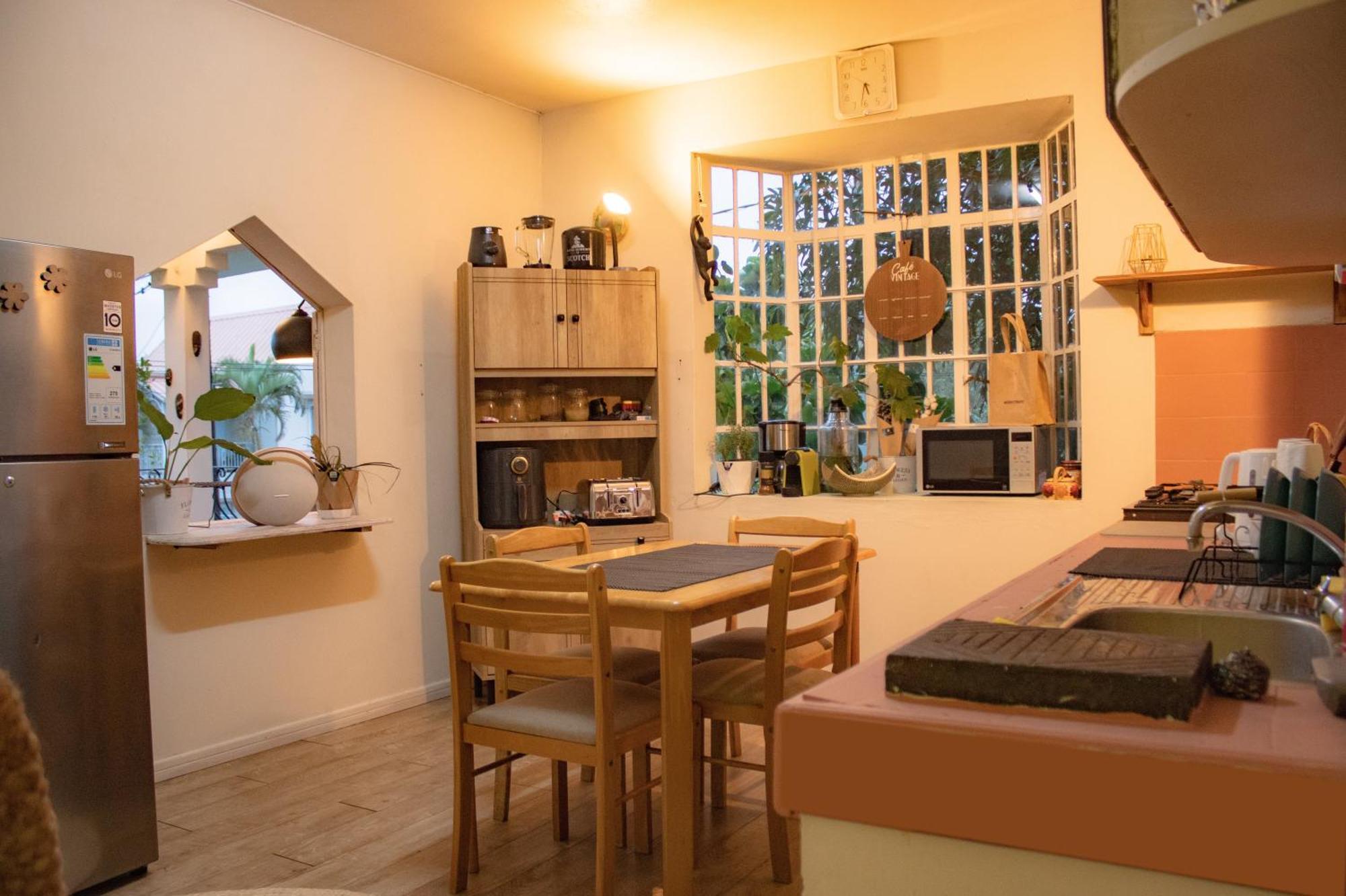 Apartment With Private Rooftop 450 M From The Beach Flic en Flac Bagian luar foto